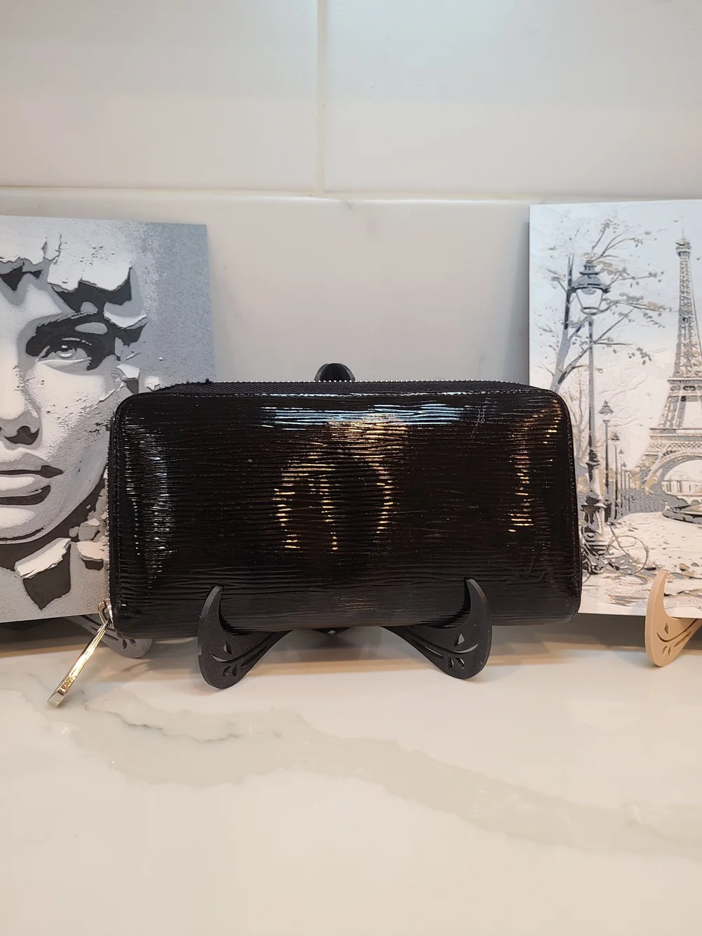 Louis Vuitton Black Patent Epi Leather Zip-Around Wallet Fair